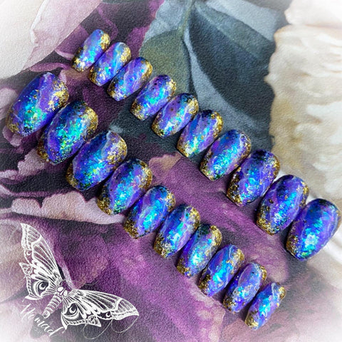 Blue Opal Geode Press on Nails